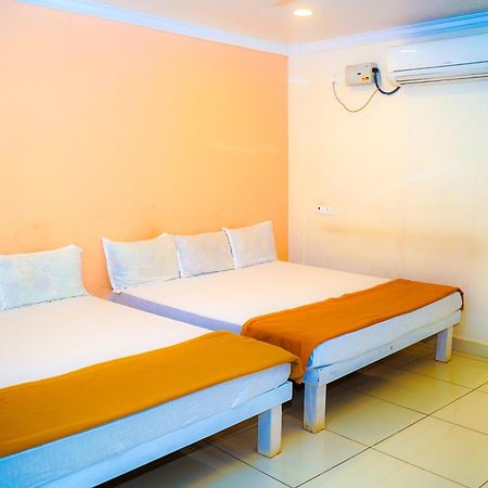 Aditi Rooms Tiruchirappalli Экстерьер фото